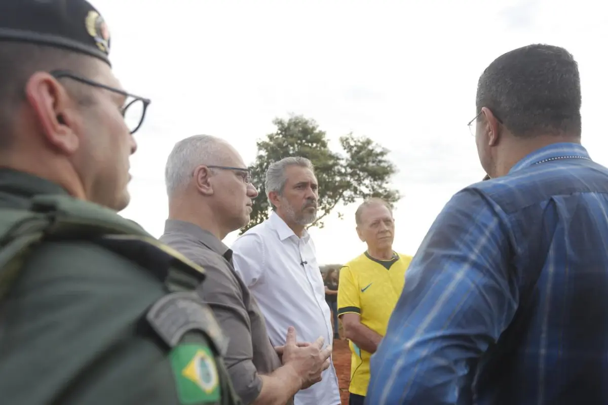 Imagem da notícia CGD abre investigação para apurar conduta de delegados no caso da plantação de maconha em Acopiara 