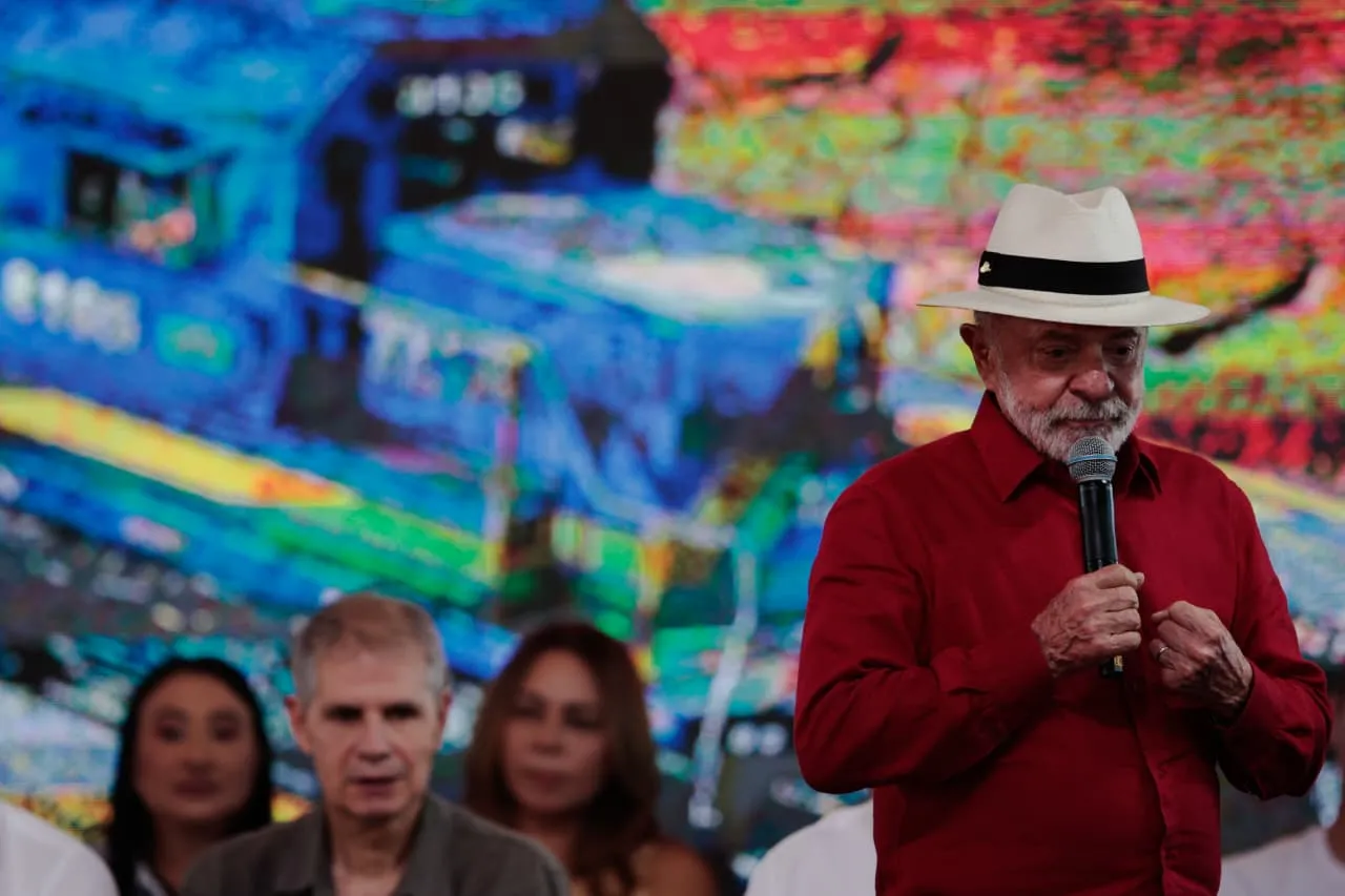 Presidente Lula esteve em Quixeramobim nesta quinta-feira (2).