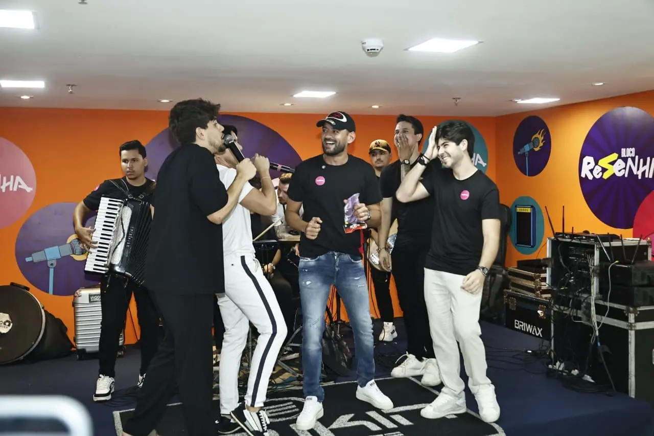 Imagem da notícia Bloco Resenha reúne artistas, convidados e foliões em lançamento na Central do Fortal 2026