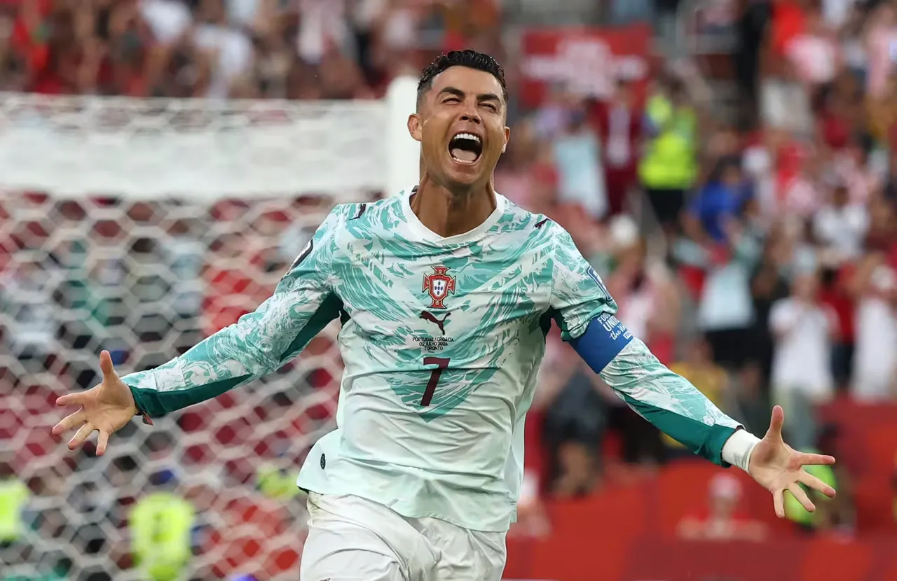 Cristiano Ronaldo marcou de pênalti para Portugal, seu 1º em mata-matas de Copa