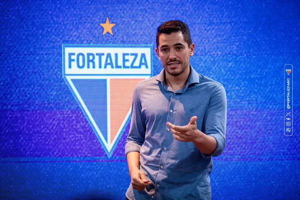 Imagem da notícia Fortaleza: Pedro Martins expõe dívida de R$ 300 milhões e defende venda de mando na Copa do Brasil