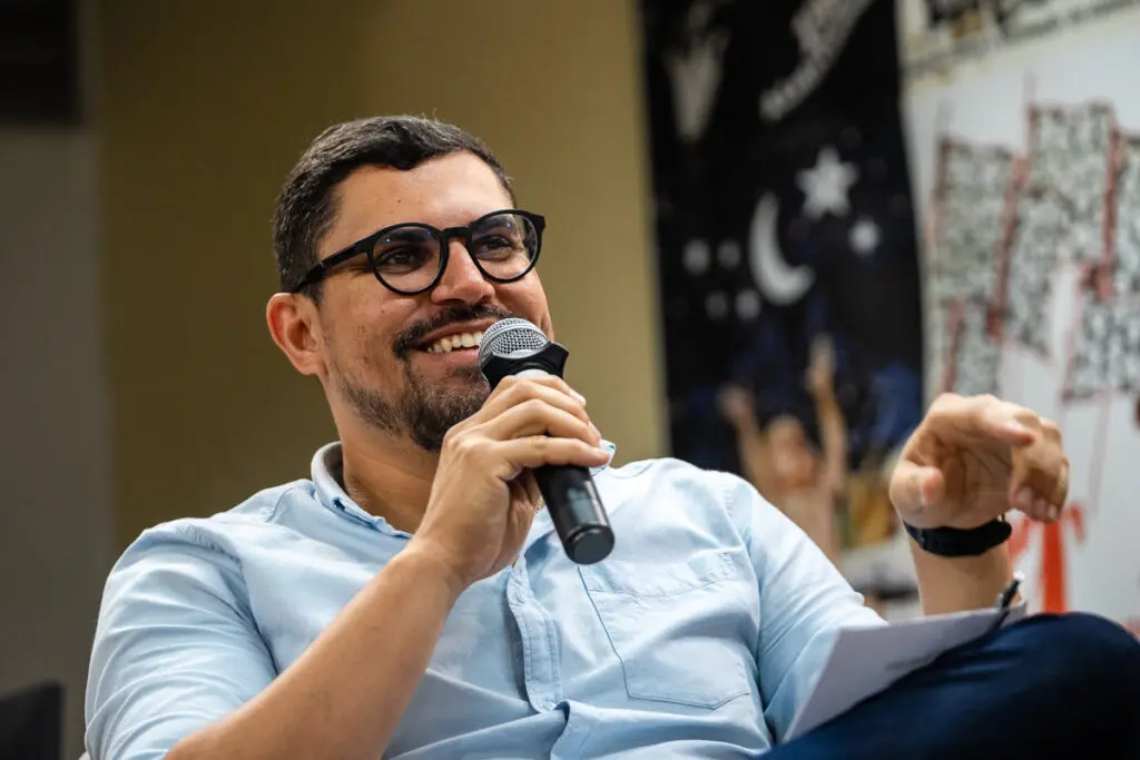 Imagem da notícia A reinvenção da esperança democrática passa pela juventude