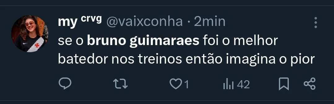 Torcida lamenta pênalti perdido por Bruno Guimarães.