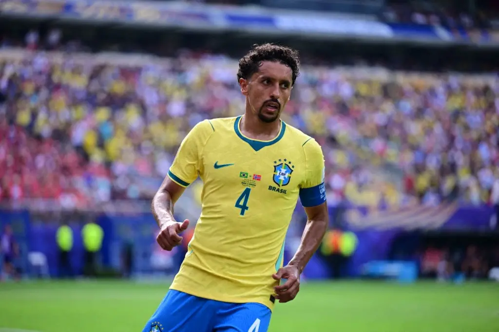 Imagem da notícia Marquinhos após eliminação do Brasil: 'É aprender a lição e pedir desculpa ao povo brasileiro'