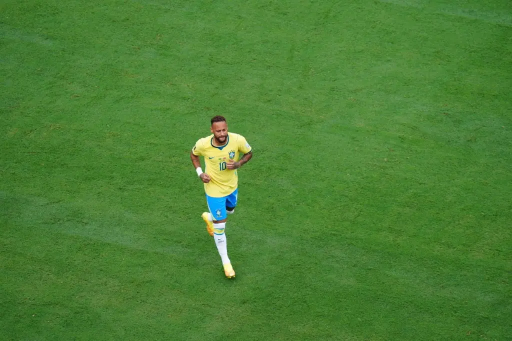 Imagem da notícia Neymar indica saída da Seleção após eliminação da Copa: 'Agora acabou'