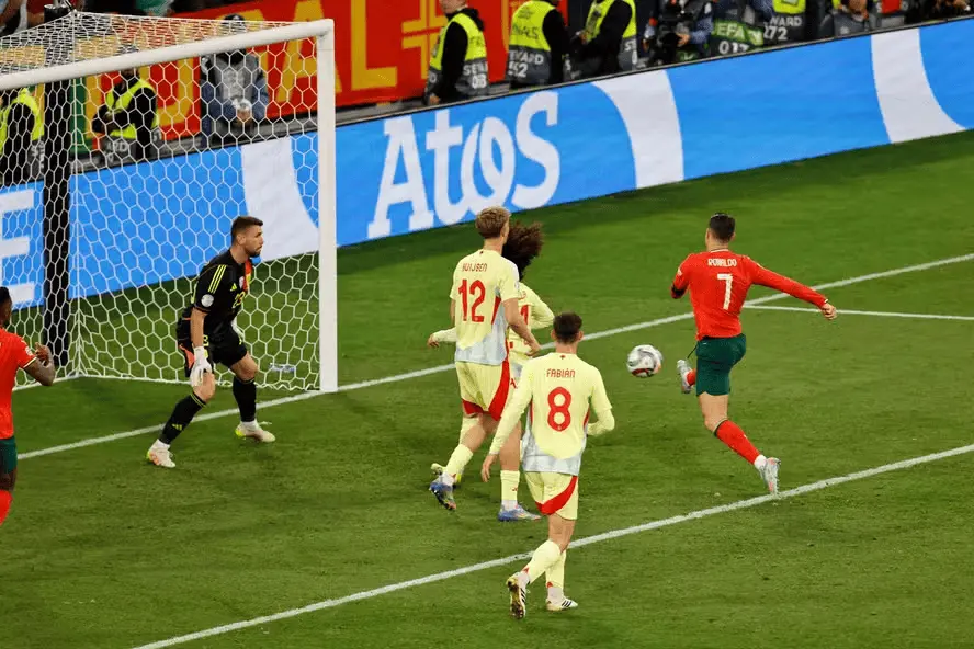 Imagem da notícia Portugal x Espanha na Copa do Mundo: veja onde assistir, horário e escalações