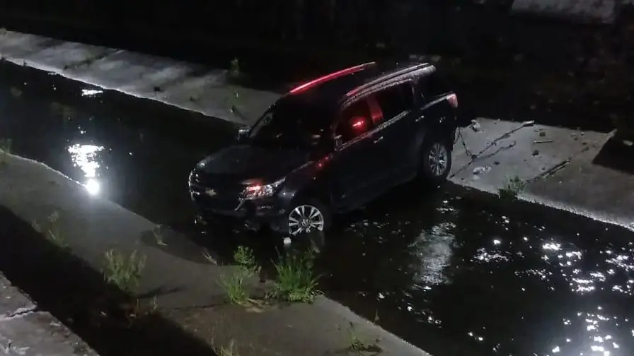 Imagem da notícia Terceirizado que capotou carro do Governo do Ceará é preso por dirigir bêbado