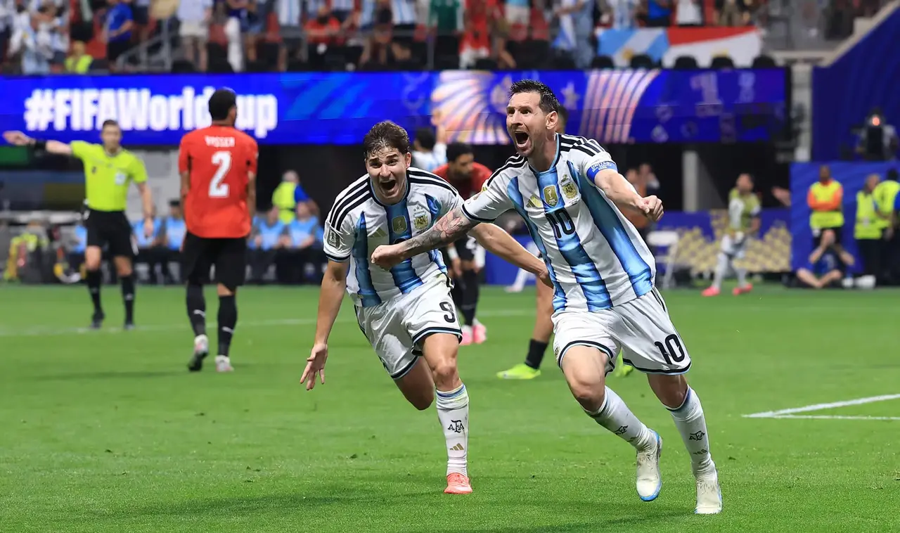 Imagem da notícia Messi amplia recorde ao marcar gols em 9 jogos seguidos em Copas do Mundo