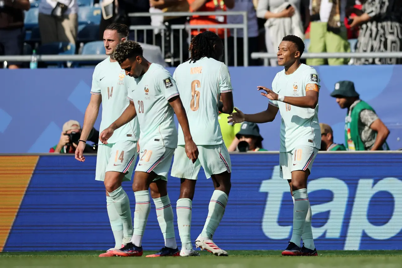 Imagem da notícia França vence Marrocos e se garante na semifinal da Copa do Mundo 2026