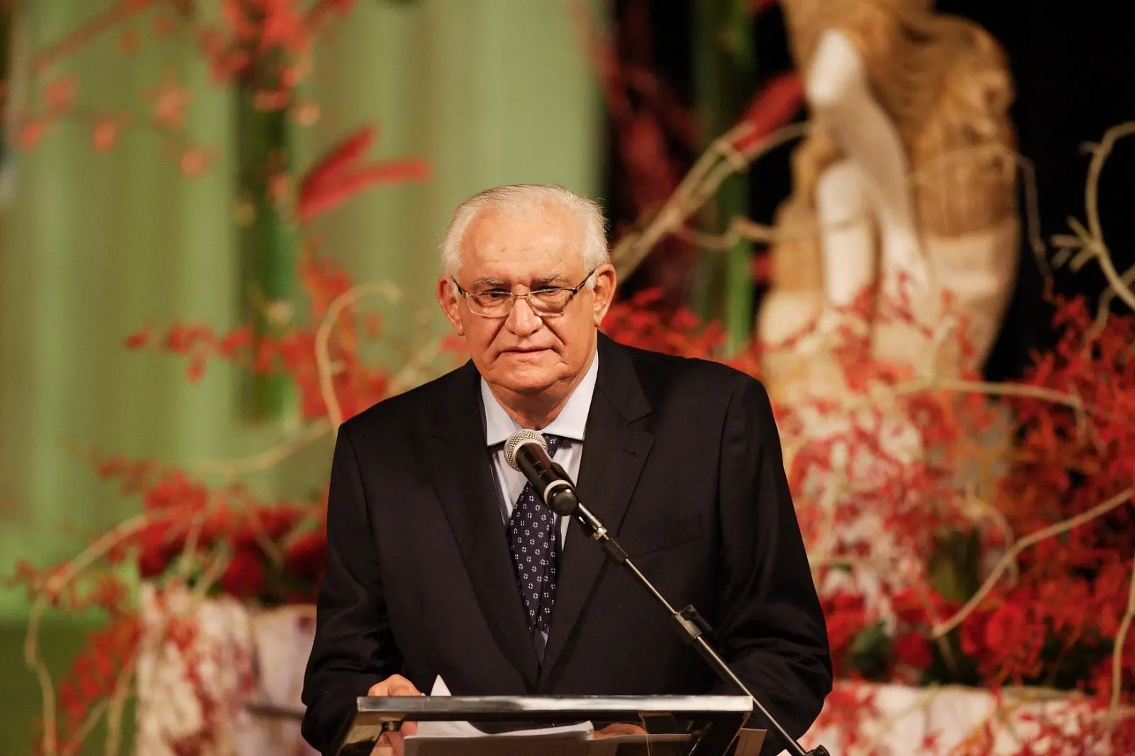 Imagem da notícia Médico Alberto Lima de Souza morre aos 81 anos em Fortaleza