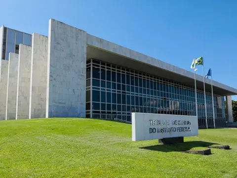 Imagem da notícia: TCDF divulga edital de concurso público para analista e salário de R$ 14 mil