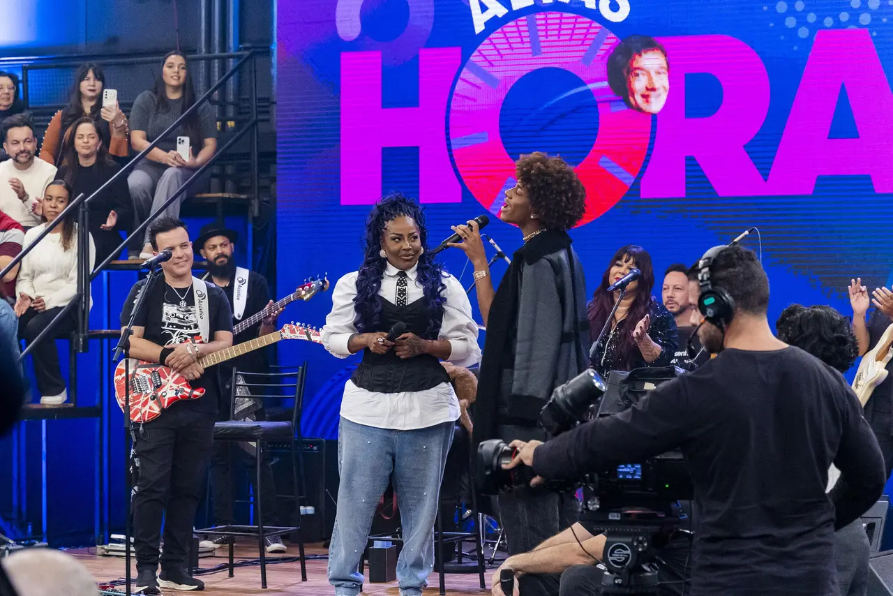 Imagem da notícia ‘Altas Horas’ reúne artistas que revisitam raízes do sertanejo e da música infantil