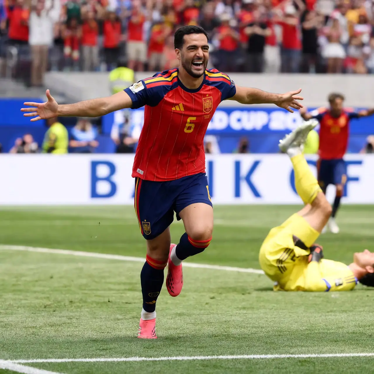 Imagem da notícia Espanha vence a Bélgica com gol no fim e encara França na semifinal da Copa do Mundo