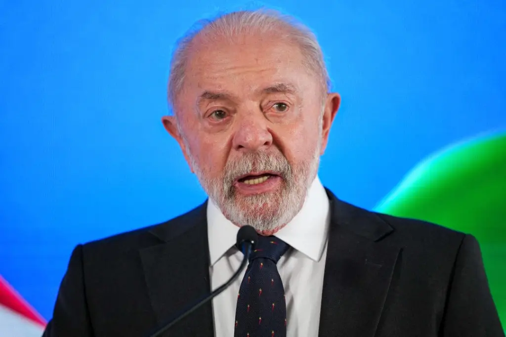 Imagem da notícia Lula diz que Trump pode 'começar a se preocupar' quanto a posse do Brasil sobre terras raras