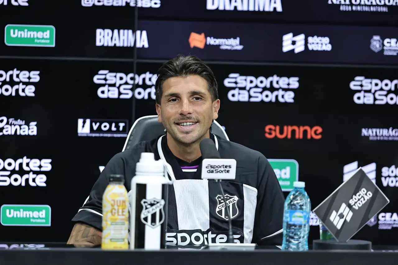 Imagem da notícia Regularizado, Mugni garante estar pronto para estrear pelo Ceará: “Me sinto muito bem”