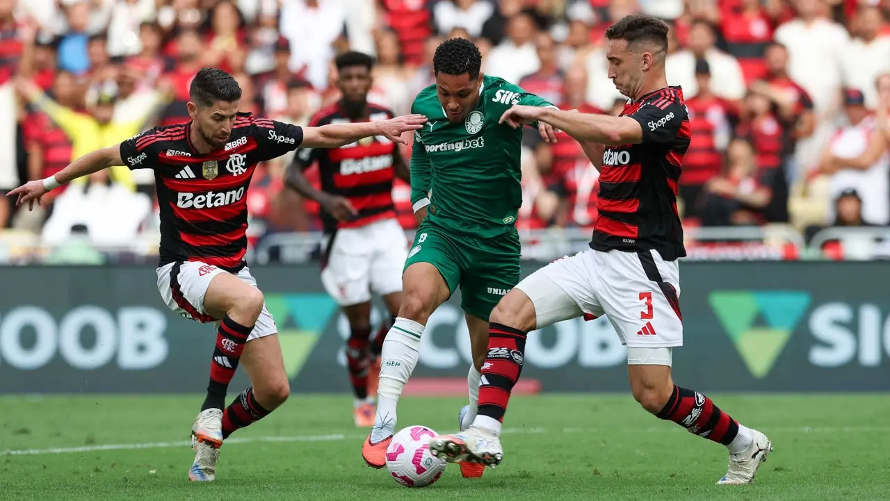 Imagem da notícia Brasileirão retorna nesta quinta-feira com jogos da 19ª rodada; veja datas e horários