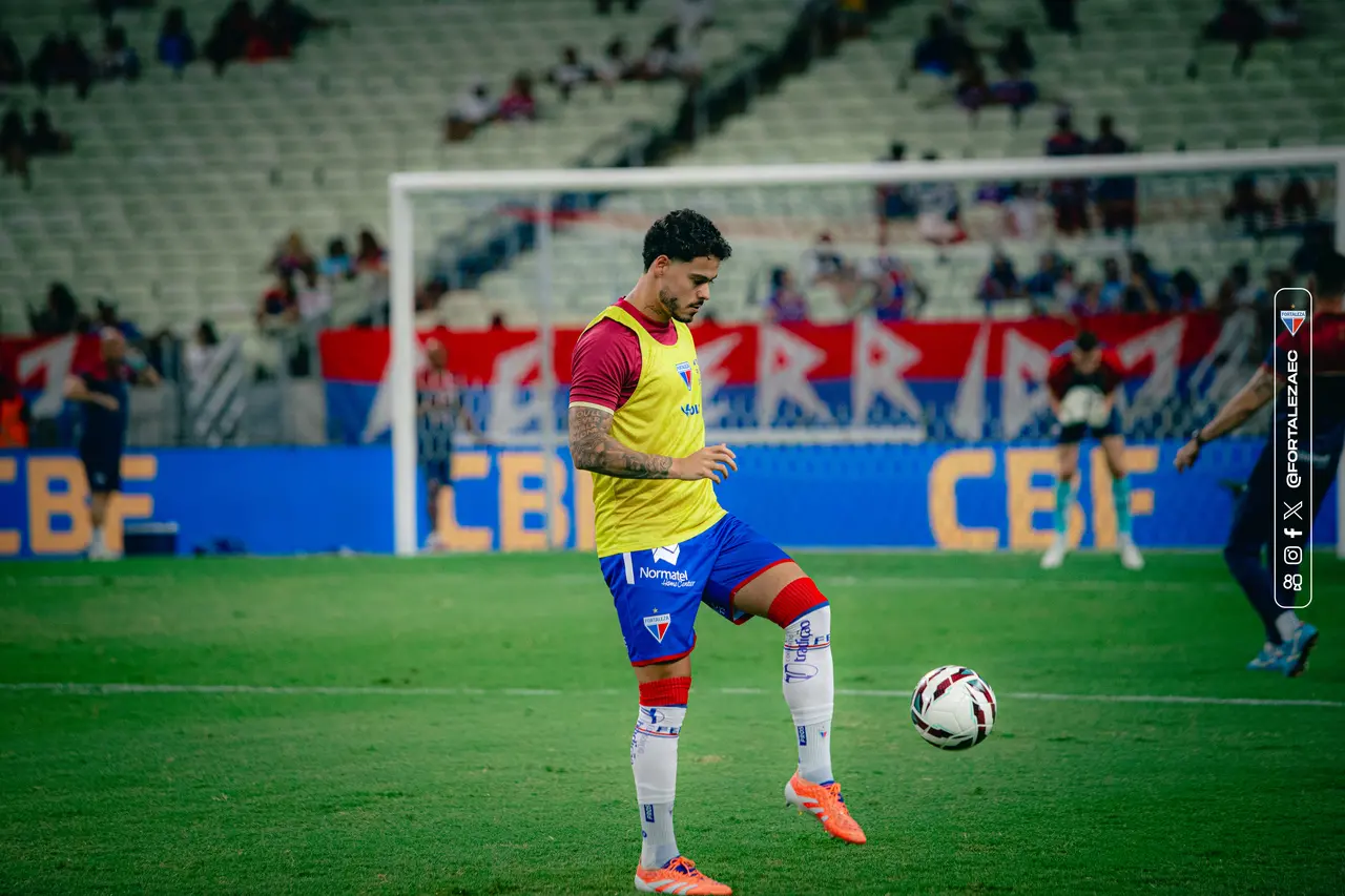 Imagem da notícia Clube japonês quer empréstimo de Luan Freitas, do Fortaleza