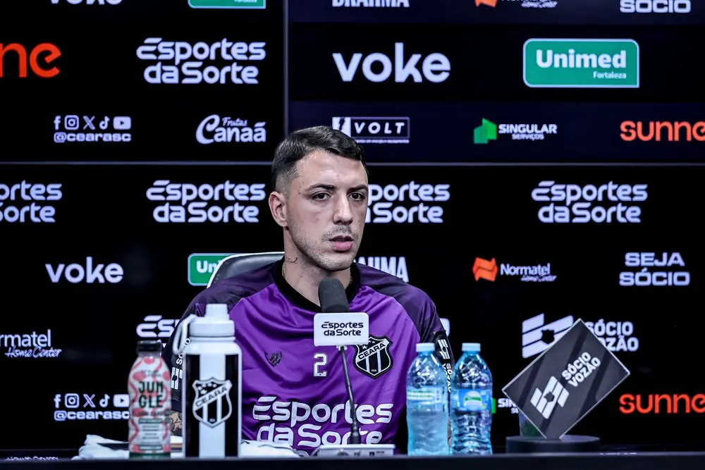 Imagem da notícia Renzo López se apresenta no Ceará e revela características em campo