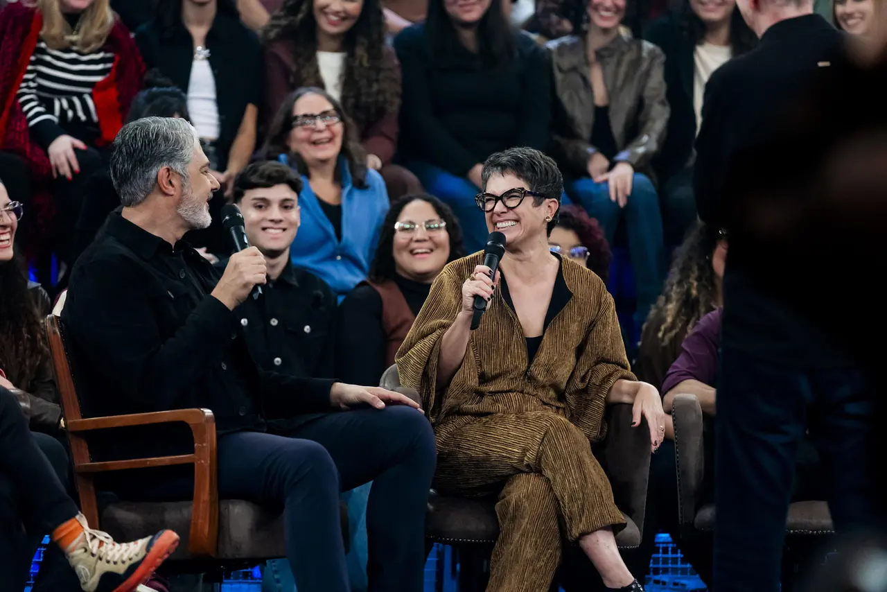 Imagem da notícia ‘Altas Horas’ reúne duplas de amigos em programa especial sobre amizade