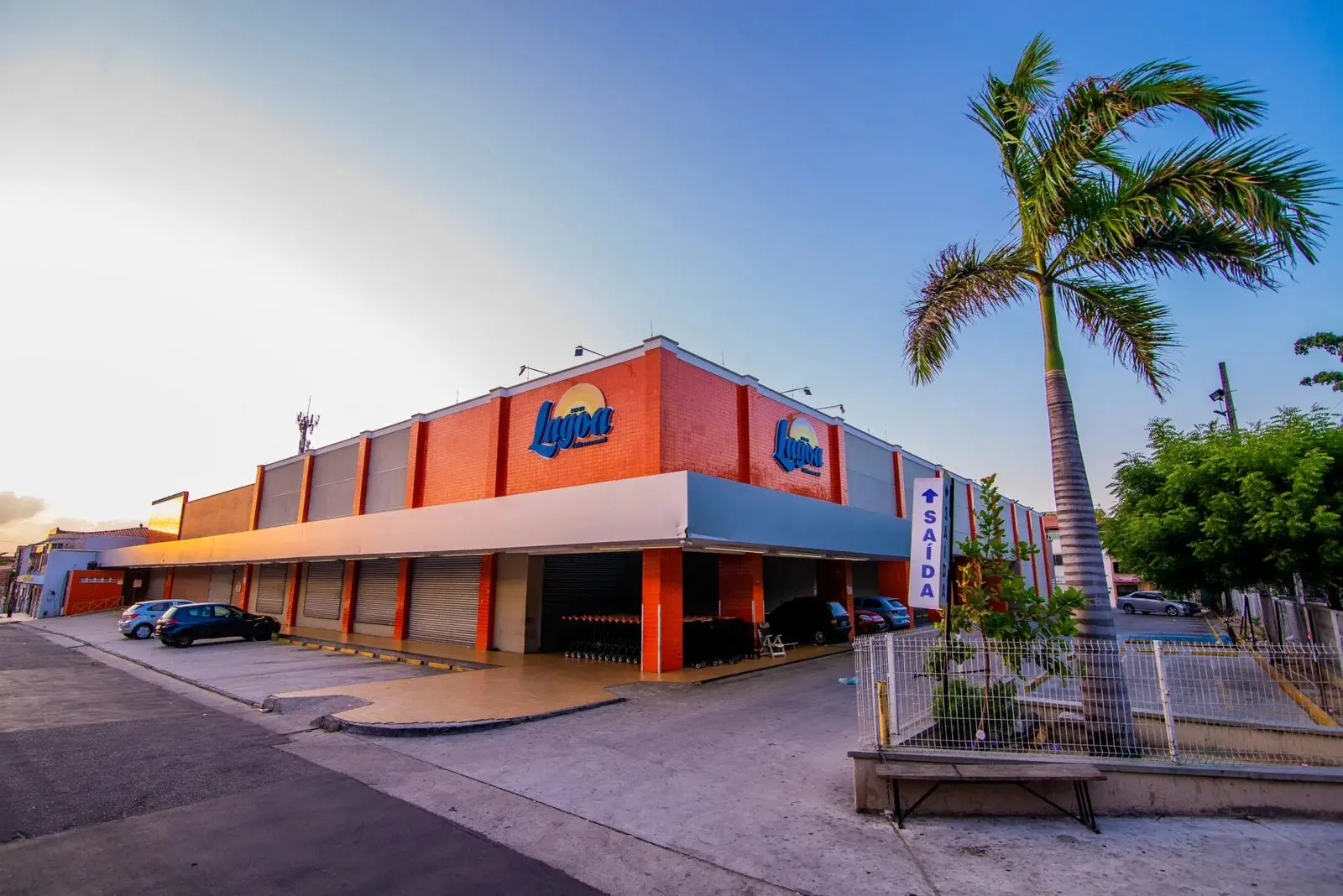Imagem da notícia Super Lagoa adquire 7 supermercados no Cariri