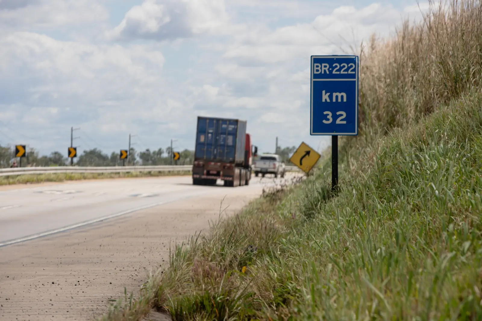 Imagem da notícia BR-222 será duplicada do Pecém até a divisa com o Piauí, diz Ministério dos Transportes