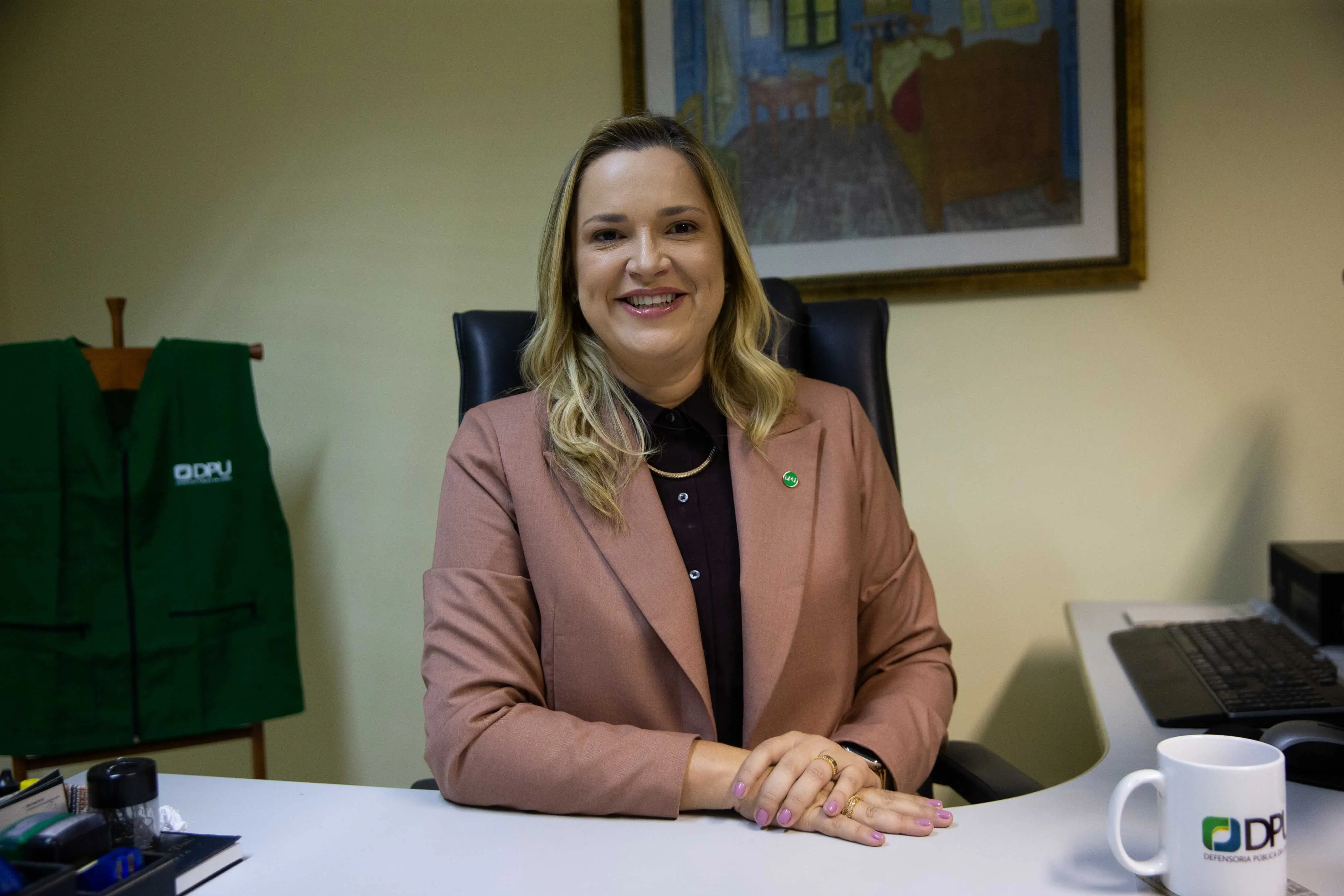 Imagem da notícia ‘Descobri o papel de defensor público na Bíblia’, diz 1ª mulher cearense no cargo máximo na DPU