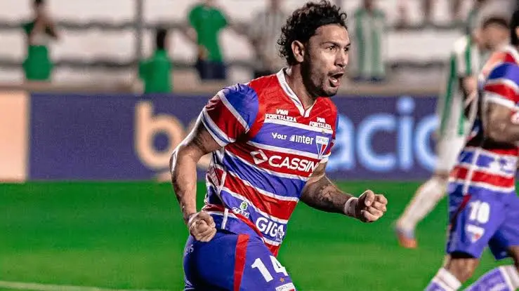 Imagem da notícia Fortaleza sofre transfer ban por dívida no pagamento de Eros Mancuso ao Estudiantes