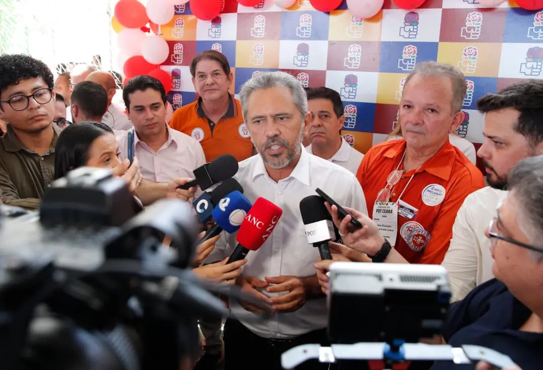 Imagem da notícia Rival em 2022, PDT anuncia apoio a Elmano de Freitas ao Governo do Ceará em 2026
