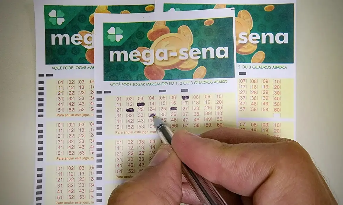 Imagem da notícia Apostas do Ceará acertam quina da Mega-Sena e cada uma leva R$ 28 mil