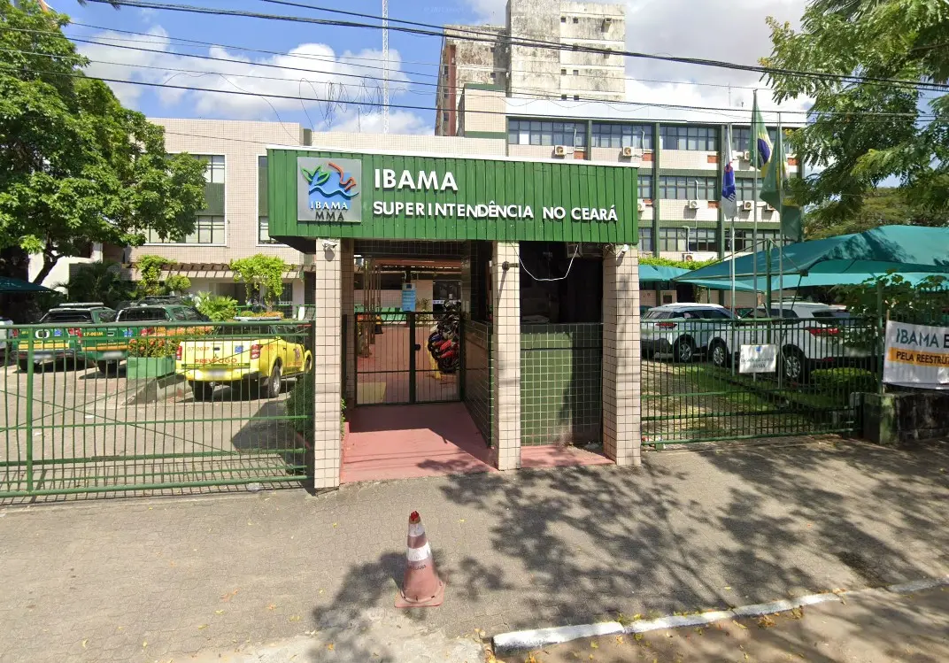 Imagem da notícia Eletricista morre durante expediente em prédio do Ibama, em Fortaleza