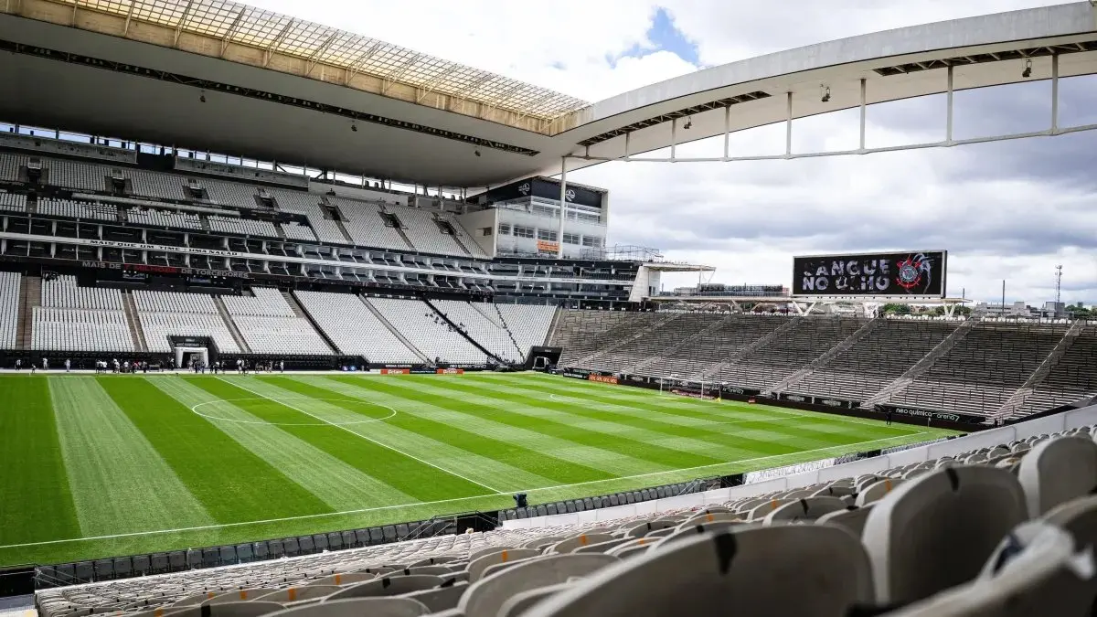 Imagem da notícia Corinthians x Athletico-PR na Série A: onde assistir, horário, palpites e prováveis escalações