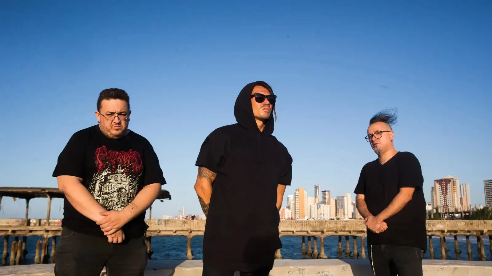 Plastique Noir, referência cearense e nacional do pós-punk/darkwave, se apresenta no Casarão Benfica.