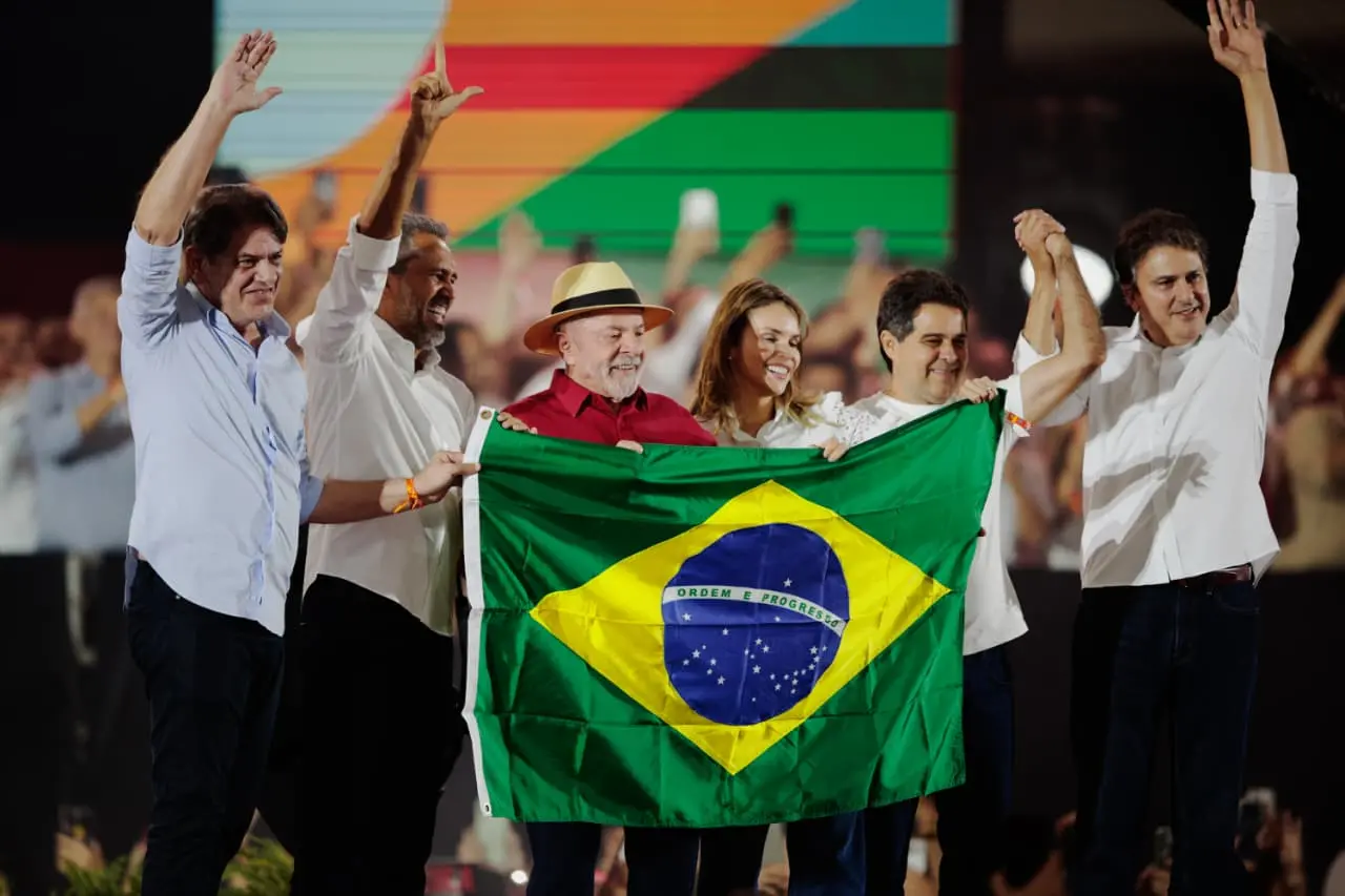 Imagem da notícia Lula vem a Fortaleza para oficializar candidatura de Elmano à reeleição