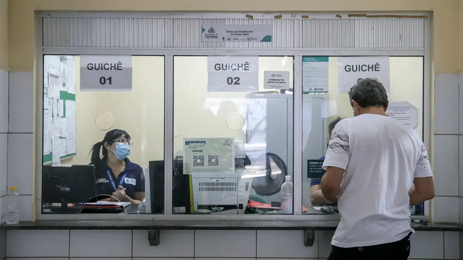 Imagem da notícia Oito postos de saúde estarão abertos para vacinação em Fortaleza neste domingo (2)