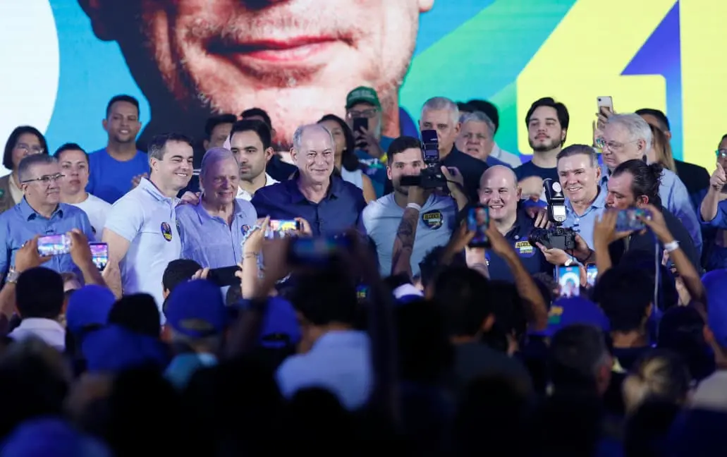 Imagem da notícia Ciro Gomes diz que Ceará regrediu ao ‘pior dos velhos tempos dos coronéis’