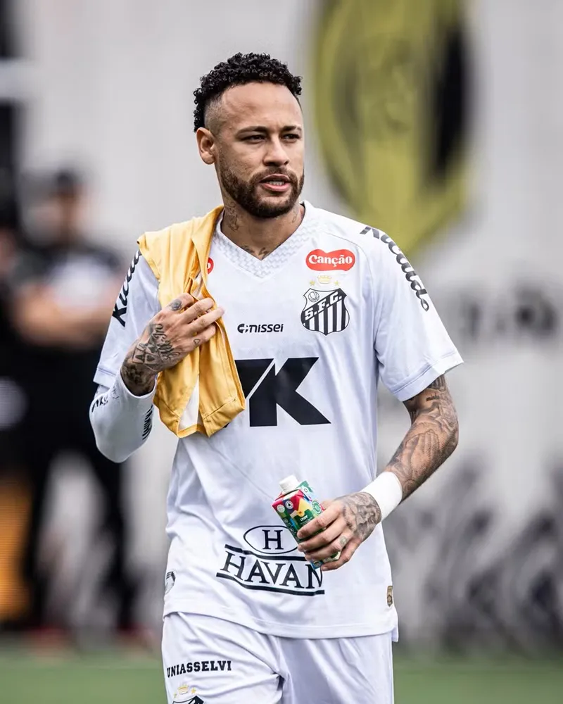 O Santos de Neymar está fazendo uma temporada abaixo da média