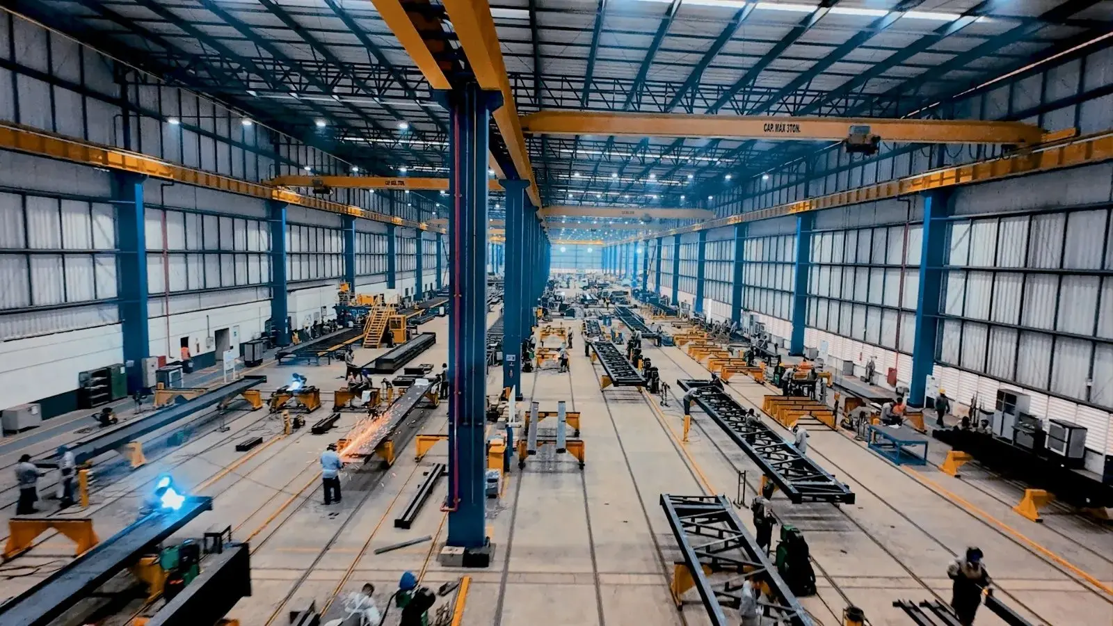 Imagem da notícia Empresa cearense que fazia móveis para casas hoje constrói galpões da Amazon e fatura R$ 500 milhões