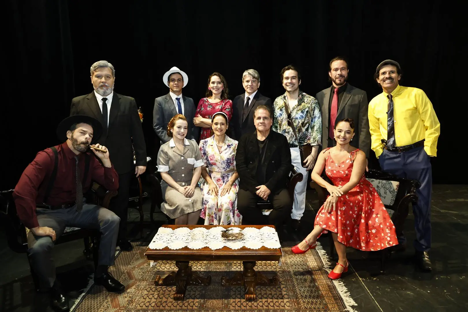 Imagem da notícia CAPTEI: “O Beijo no Asfalto” atravessa gerações e conquista o Teatro RioMar Fortaleza