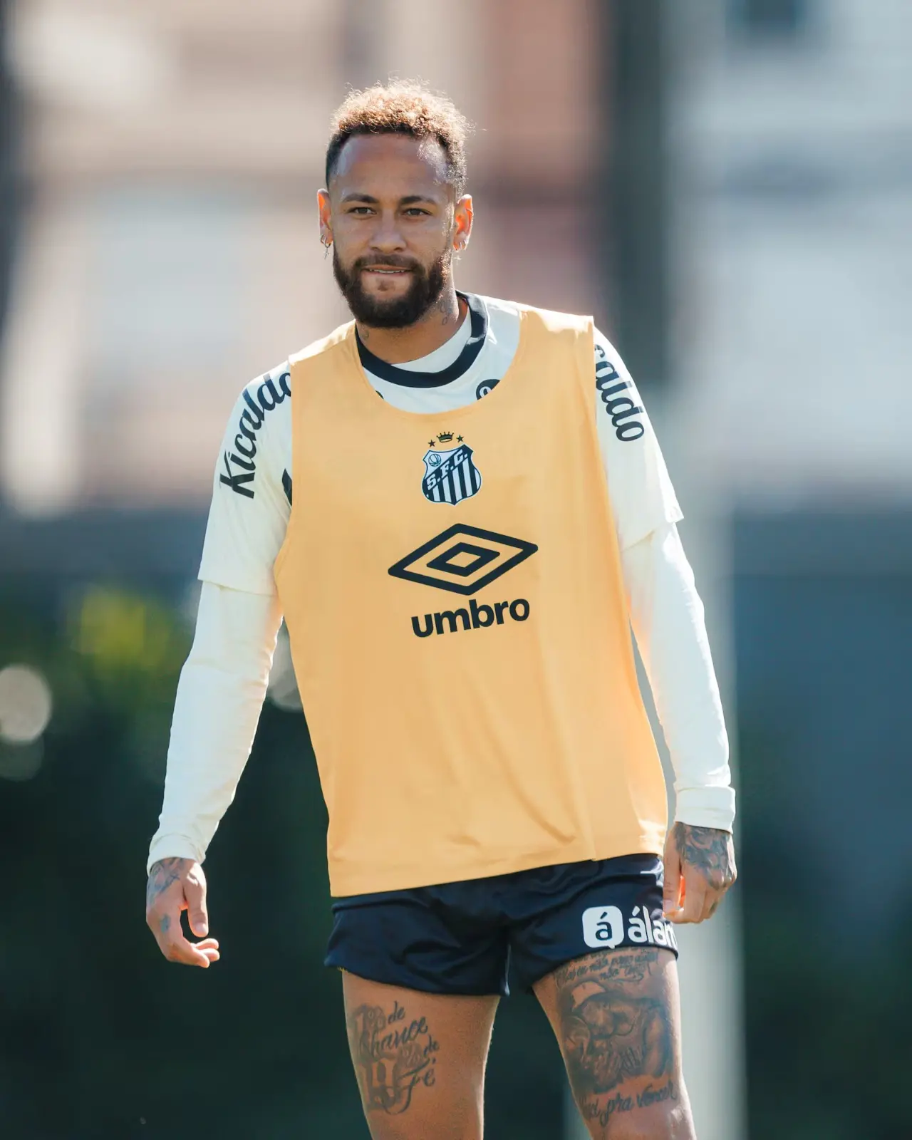 Imagem da notícia Neymar deixa futuro em aberto e avalia aposentadoria