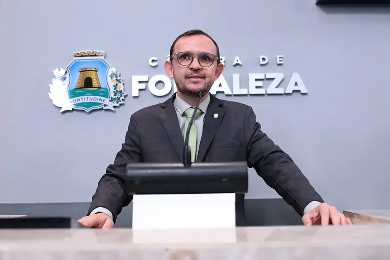 Imagem da notícia Renatinho Soares é empossado para mandato na Câmara de Fortaleza