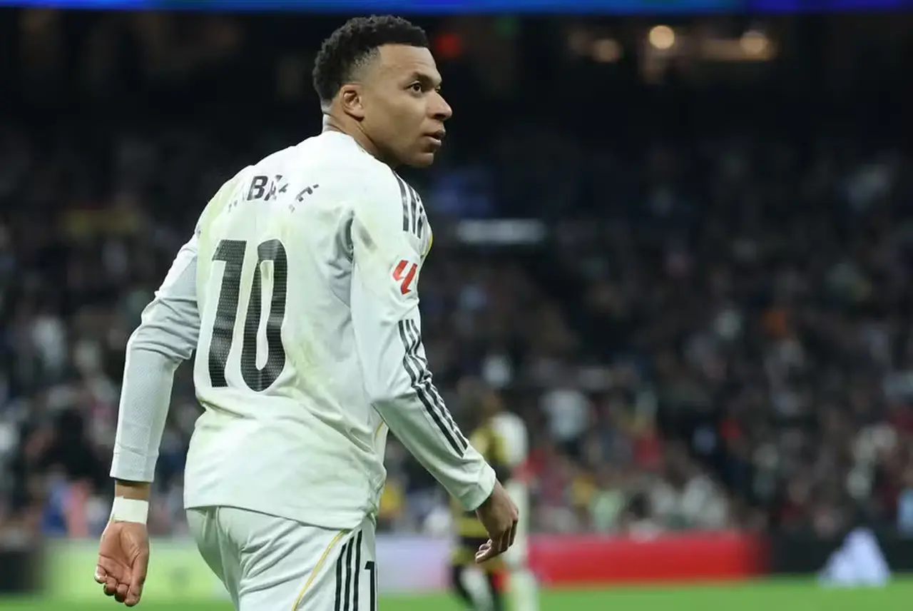 Imagem da notícia Jogos de hoje na TV: veja onde assistir e horário das partidas de sábado (8)