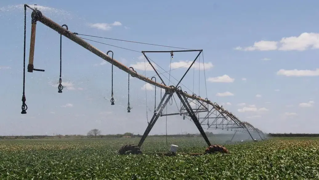 Imagem da notícia Santander prevê PIB semelhante do Ceará e Nordeste em 2026 e 2027 