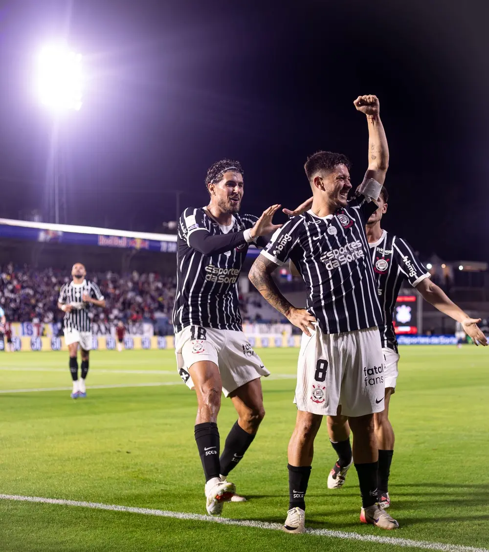 Imagem da notícia Rosario Central x Corinthians na Libertadores: onde assistir, horário, palpites e escalações