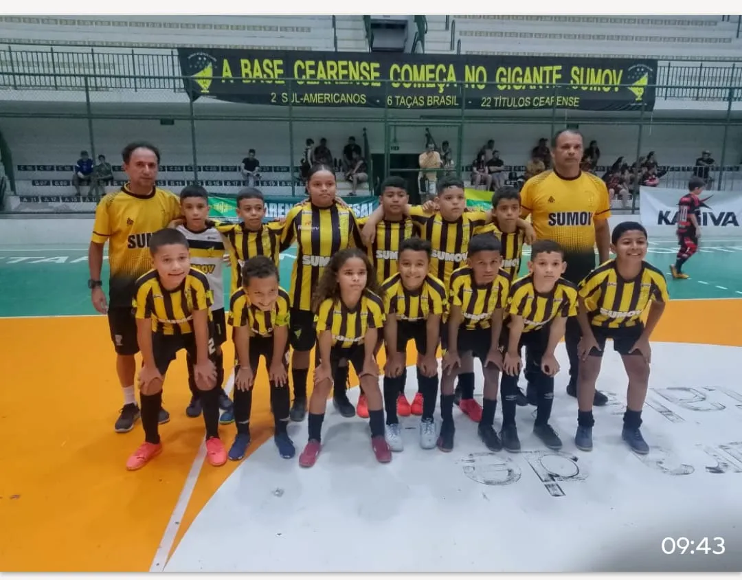 Alunos da categoria sub-10 do Sumov