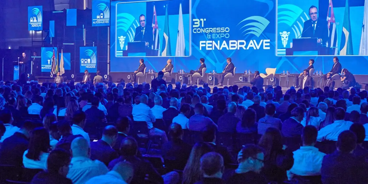 Imagem da notícia ExpoFenabrave reúne soluções para setor da distribuição de veículos e aproxima fornecedores