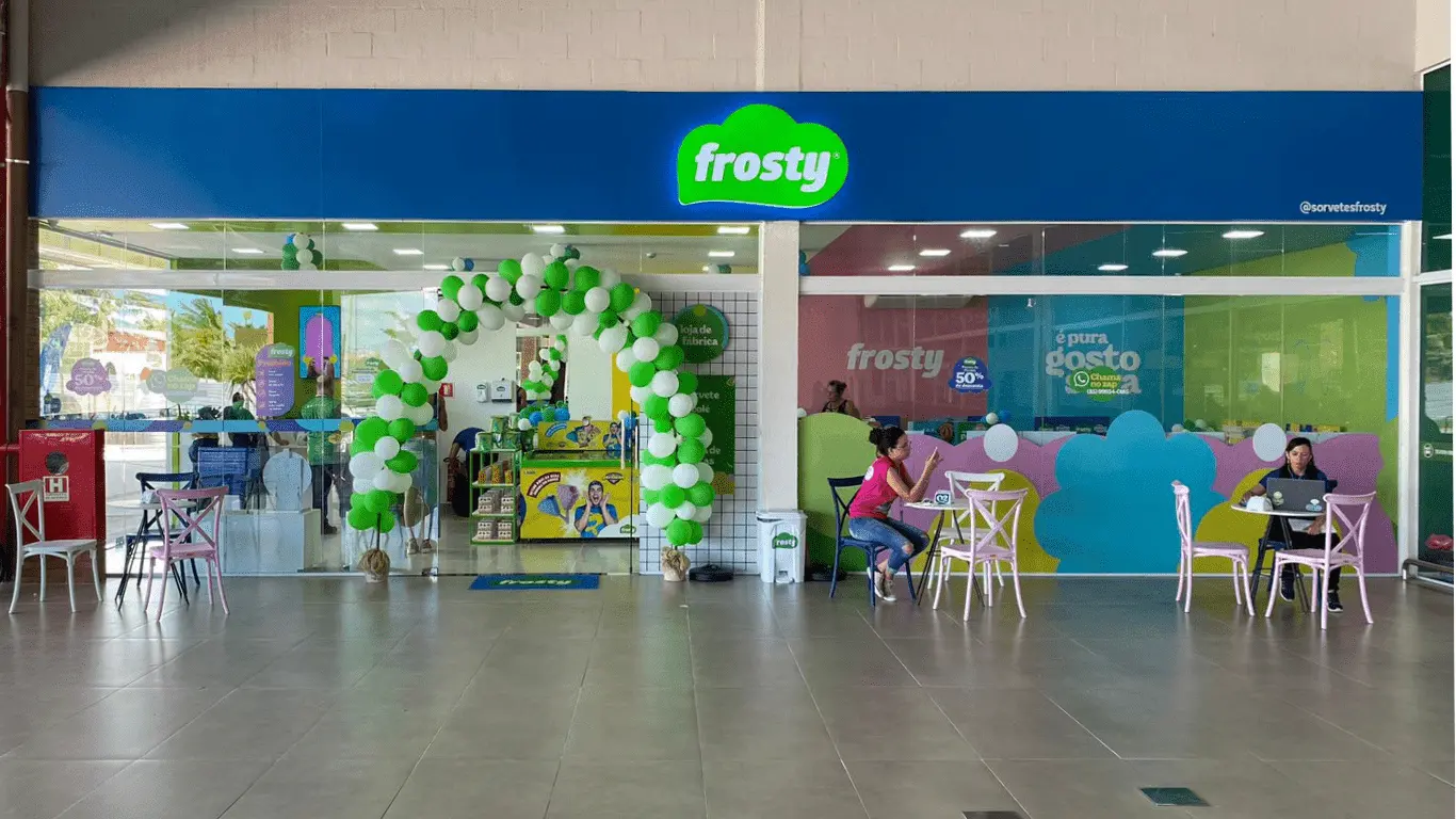 Imagem da notícia Disputa entre Frosty e sócios de lojas vai parar na Justiça