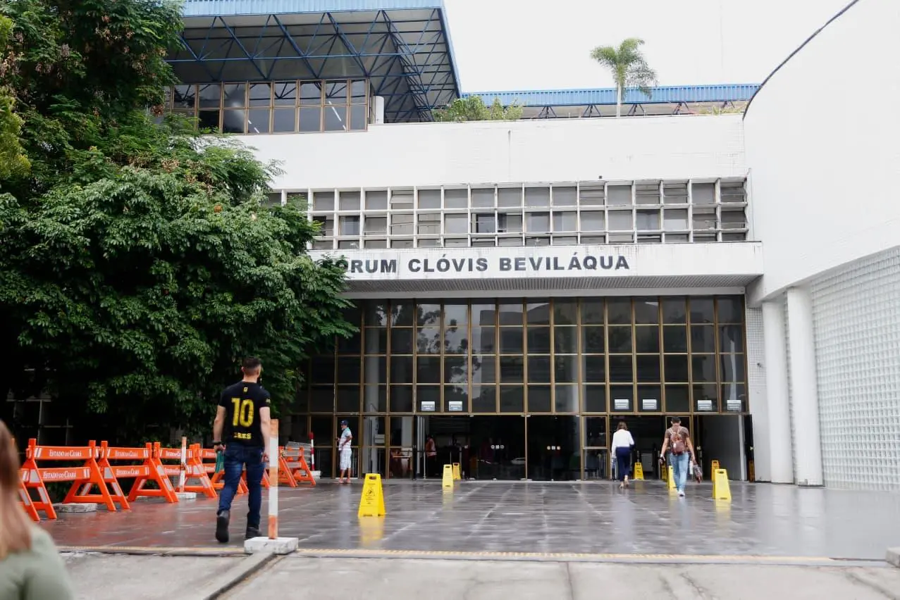 Imagem da notícia Tribunal do Crime: acusados de assassinar 'matador do CV' no Ceará devem ir a júri popular