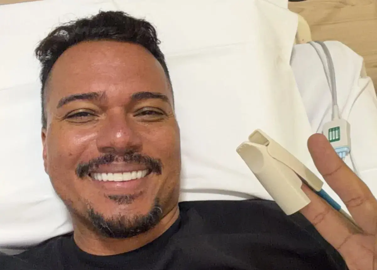 Imagem da notícia Cantor Bruno Cardoso, do Sorriso Maroto, passa mal e é internado em Natal