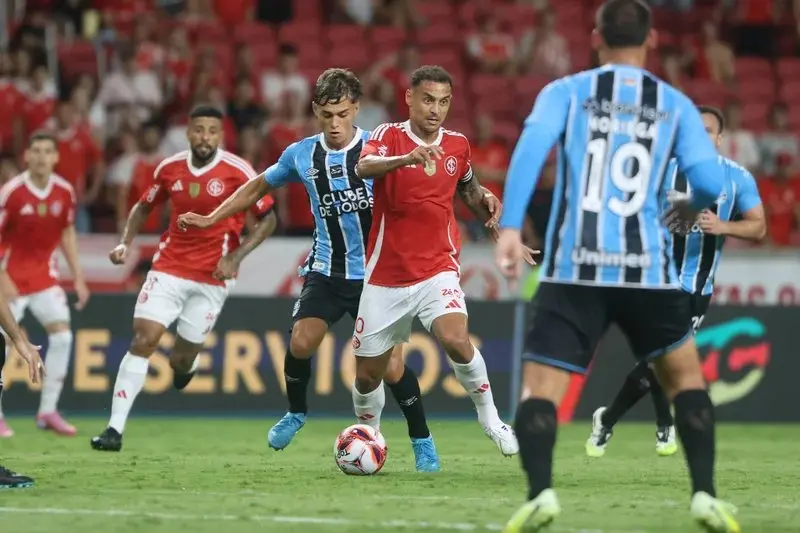 Imagem da notícia Internacional x Grêmio na Copa do Brasil: onde assistir, horário e escalações