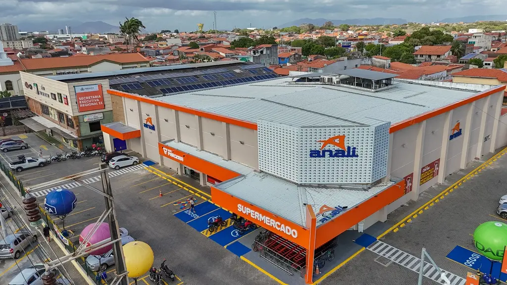 Imagem da notícia Analí Supermercados movimenta o mês de agosto com campanha Ofertaço e expansão